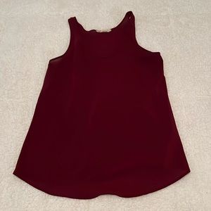 Maroon tank top